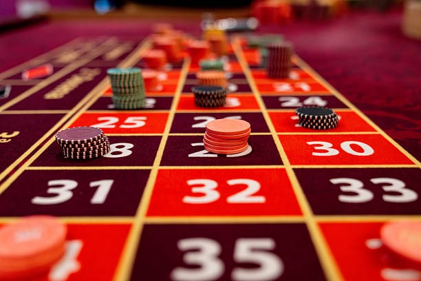 Grid of newly released slot game tiles on ads508 showing Aviator, Sweet Bonanza, Gates of Olympus, Fortune Tiger, and Mahjong Ways